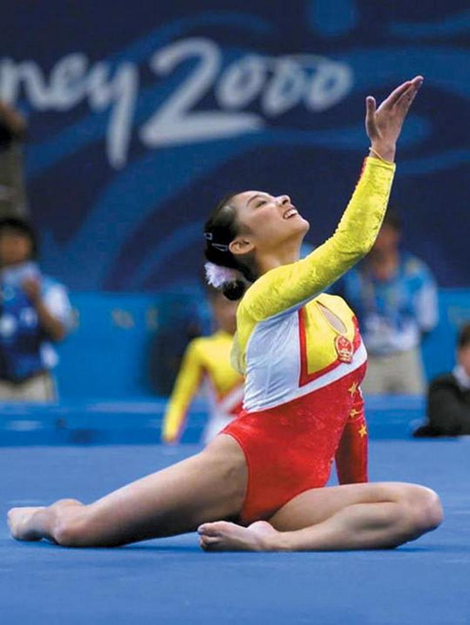 包含体操女子平衡木比赛，美国选手夺冠的词条