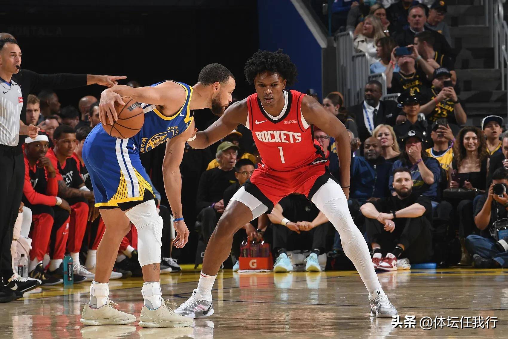 开云体育中国官网-包含NBA巨星团队角逐，激烈角逐场面难以预测的词条